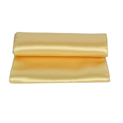 Chemin de table satin OR...