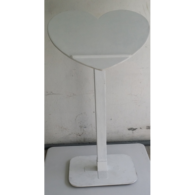 Pupitre blanc forme coeur  location